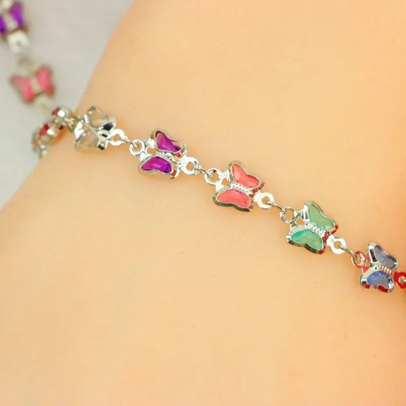 "New Beautiful Design Bracelet for Women/Girls, Gift, B538 - Picture 3 of 10
